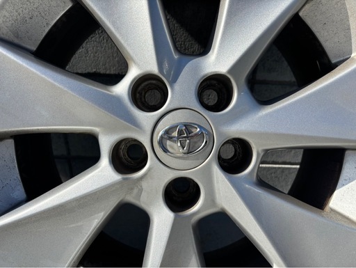 純正ホイール付き?タイヤ4本セット‼️215/60R17
