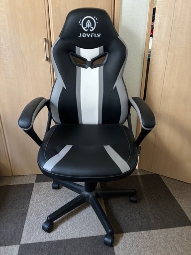 JOYFLY ゲーミングチェア ブラック/ホワイト
