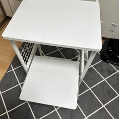 コンセント付きレンジ台／キャスター付き・収納棚3段・幅55cmの画像