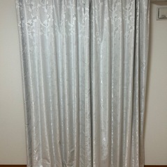 ニトリ　裏地付き遮光2級・遮熱カーテン(メリア アイボリー 100X210X2)の画像