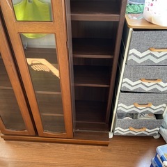 スライド式本棚の画像