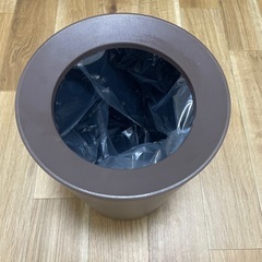 【決まりました】ゴミ箱　大小セットの画像