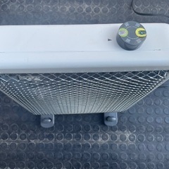 ✨激安 電気ストーブ✨の画像