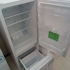 リユースのサカイ栃木店★ジモティ割あり★ ワールプールジャパン 冷蔵庫 YRZ-F15J 156L 23年製 動作確認／クリーニング済み TC11590の画像