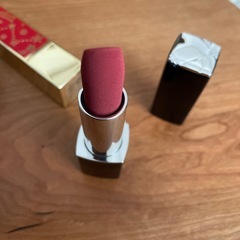 ディオールとエスティローダー
リップスティック新品２本 の画像