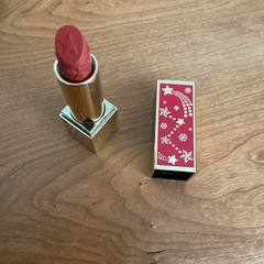 ディオールとエスティローダー
リップスティック新品２本 の画像