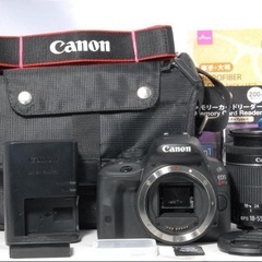 キャノン Kiss X7☆一眼レフカメラ☆手ぶれ補正レンズ☆小型＆軽量！の画像