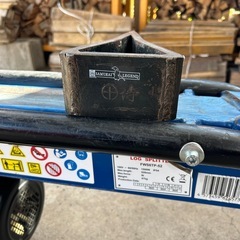 油圧式100v薪割り機
の画像