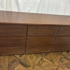 無料でお譲りします！チェスト　キャビネット　引越し予定　　の画像