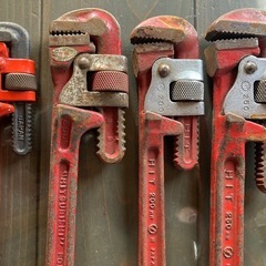 パイプレンチ4本の画像