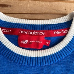 New Balance 青 セーター サイズ4の画像