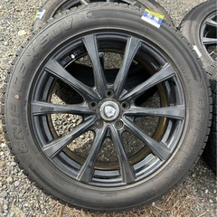 美品　バリ山　1シーズンのみ使用　225/55R18 スタッドレス　４本の画像