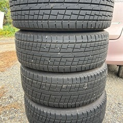 美品　バリ山　1シーズンのみ使用　225/55R18 スタッドレス　４本の画像