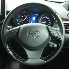 【自社ローン専門店】トヨタ C-HR 　Ｇの画像