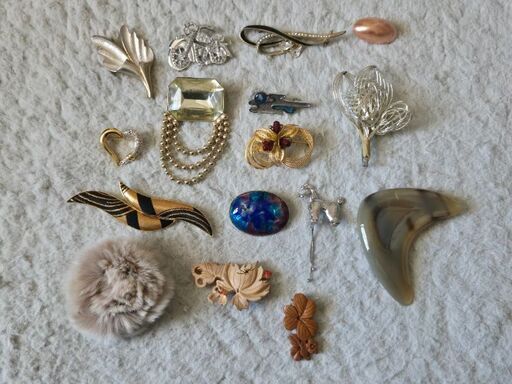 ブローチ 16個 まとめ売り アクセサリー ヴィンテージ プードル バイク