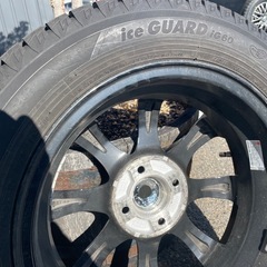 【決定済み】
YOKOHAMA ice GUARD6スタッドレスタイヤ　4本　 ホイール付き　165/65R15の画像
