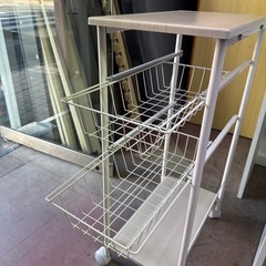 ニトリ　隙間ワゴン　ワゴン　棚　　キッチンカートの画像