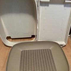 美品✨ニャンとも清潔トイレ ドーム型の画像