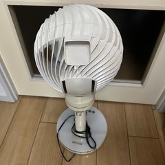扇風機 YAMAZEN 小型の画像