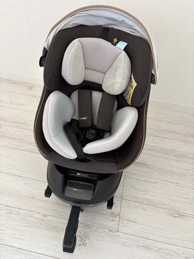 combi  チャイルドシート　ISOFIX
シリーズ