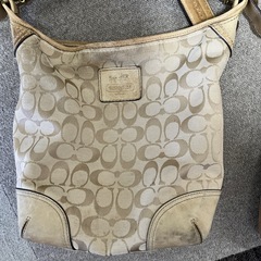値下げ　コーチショルダー格安の画像