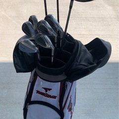 TOURSTAGE（ツアーステージ） キャディバッグ＋アイアン・ドライバーセットの画像