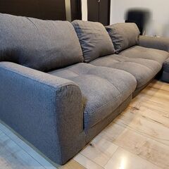 東京インテリア3人掛けソファー ほぼ未使用の画像