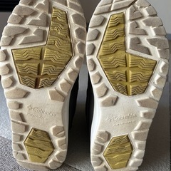 コロンビア スノーブーツ24.0の画像