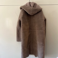 リバーシブルフェイクムートンコートの画像