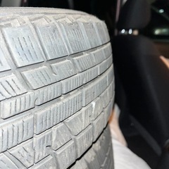 スタッドレスタイヤ4本の画像