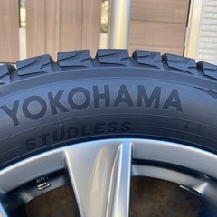 数日使用のみMAZDA CX-8 スタッドレスタイヤ 純正 ホイール付きの画像