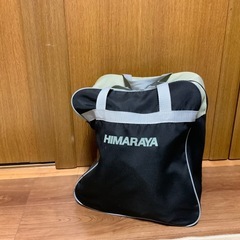 女性23､5cmのスキーブーツの画像