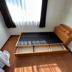 引き出し付きシングルベットフレームをお譲りします。の画像