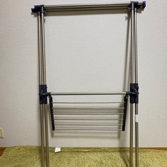 室内物干しの画像