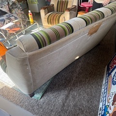 3人掛け　ソファー　カバーつき付きの画像