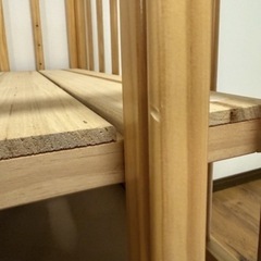 カトージのベビーベッド　キャスター付きの画像