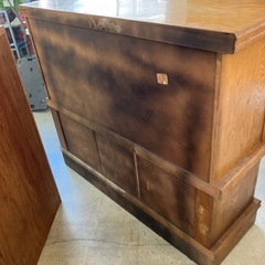 A2511-264 昭和レトロ サイドボード 花柄 ステンドグラス風 キズ汚れ有りの画像