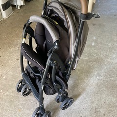 アップリカ 両対面ベビーカーの画像