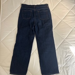 GU ストレートデニムの画像