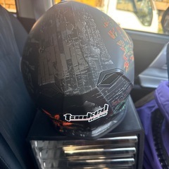 ヘルメットの画像