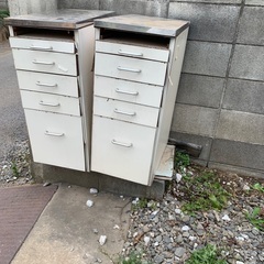 「先着順」 収納キャビネット2の画像