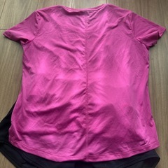 NIKE ティシャツとショートパンツセットの画像