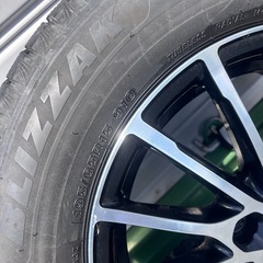 ブリヂストン　スタッドレス　4本の画像