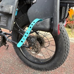 3人　4人乗り自転車の画像