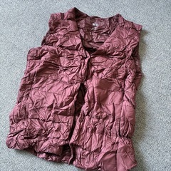 ウルトラライトダウン ベスト Sの画像