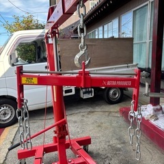 2t エンジンクレーン 折りたたみ式 油圧ジャッキ付き 動作良好 現状品の画像