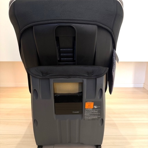 美品　combi ネセルターン ネクスト ISOFIX チャイルドシート コンビ