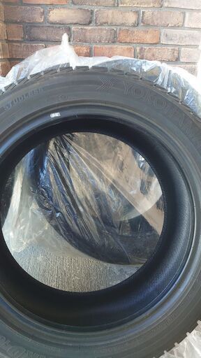 中古スタッドレスタイヤ４本セット(235/50R18)