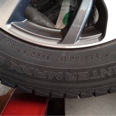 SUBARU  スタッドレスタイヤ  17インチの画像