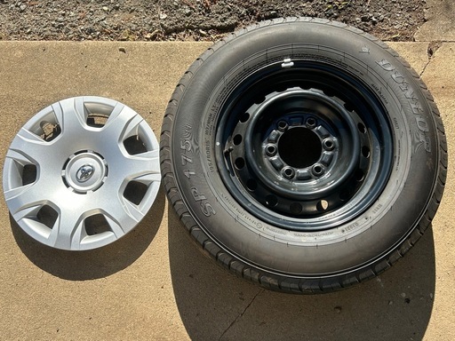 ハイエース新車取り外し　4本セット